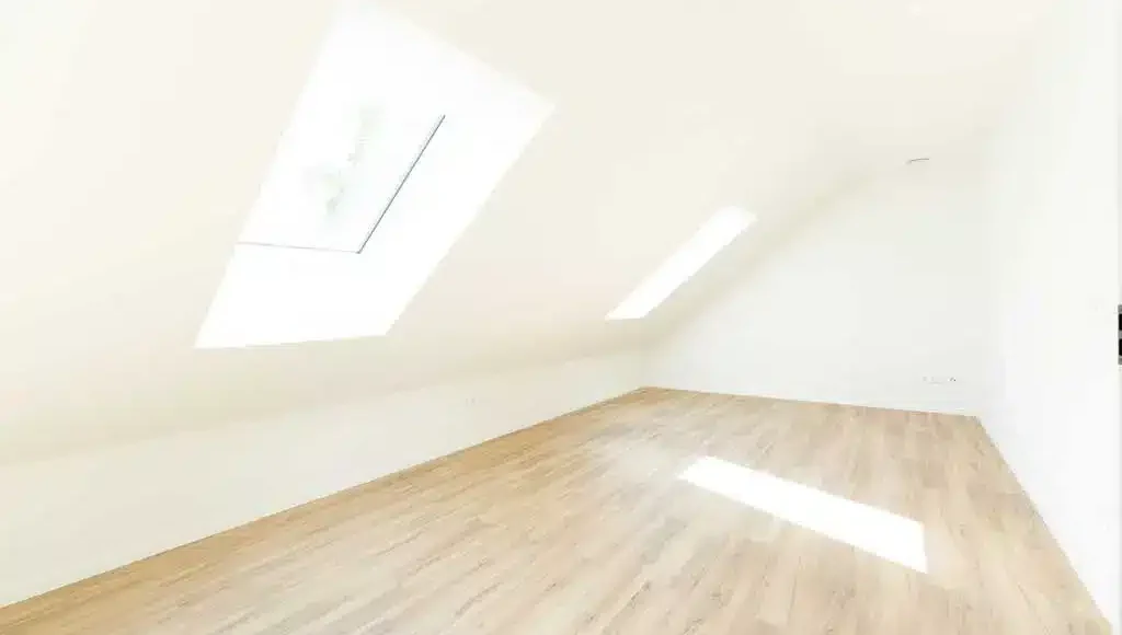 Oppenhome-Immobilien - Energieeffizientes und modernes Wohnen (Dachgeschoss)